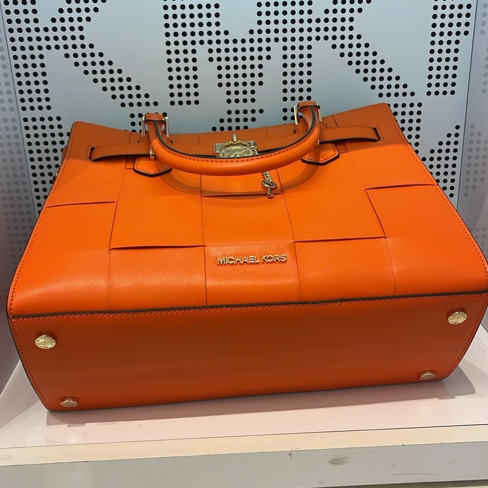 MICHAEL KORS HAMILTON MEDIUM SATCHEL 
 COLOR: POPPY 
NWT - Picture 12 of 16